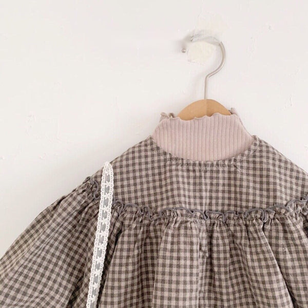 Ribbed Mock-neck Tee