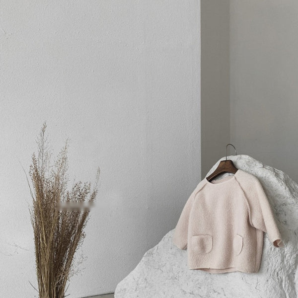 Round neck T-shirt with pockets