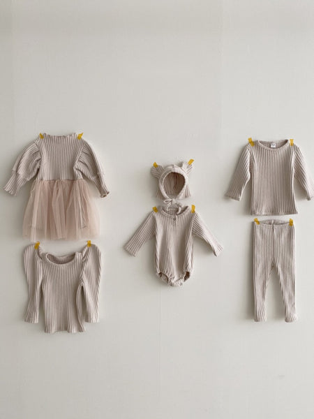 Thick Ribbed Bodysuit with Bear Bonnet (Set)