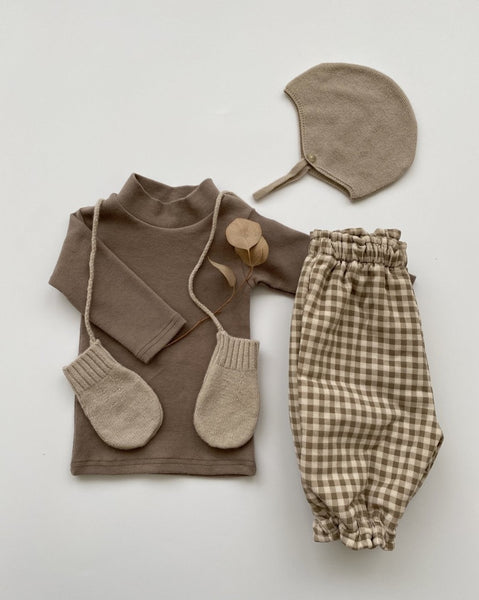 Basic Mock-neck T-shirt