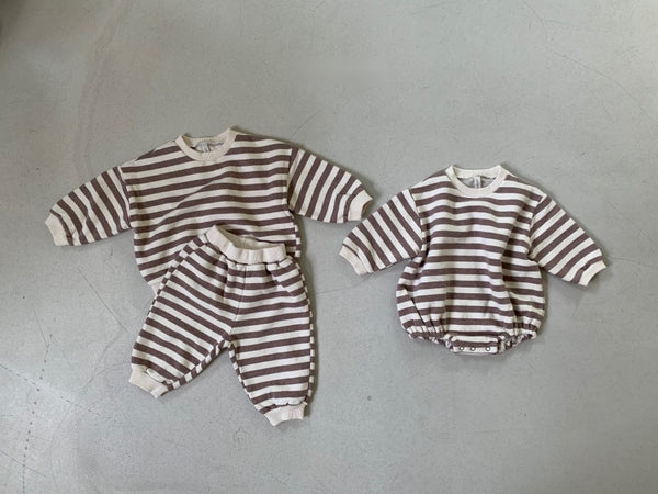 Sweatshirts and Jogger Pants (Set)